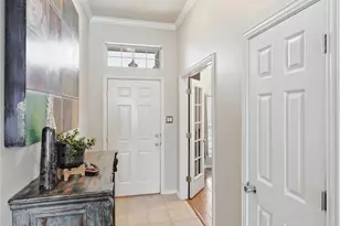 816 W Lonesome Dove Trail, Arlington, TX 76001 - Photo 5