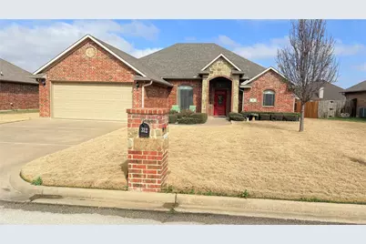 312 W McAfee Drive, Mabank, TX 75147 - Photo 1