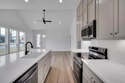 500 Farley Street, Waxahachie, TX 75165 - Photo 5