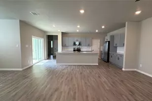 724 Vine St, Argyle, TX 76226 - Photo 5