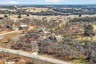 125 River Rock Ct, Poolville, TX 76487 - Photo 37