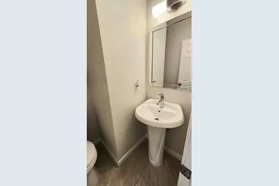 2000 May Street, Fort Worth, TX 76110 - Photo 11