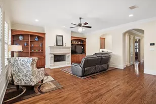 2841 Dyer St, University Park, TX 75205 - Photo 13