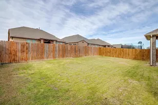 205 Mineral Point Dr, Aledo, TX 76008 - Photo 33