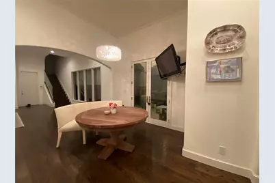 5110 Elsby Avenue, Dallas, TX 75209 - Photo 7