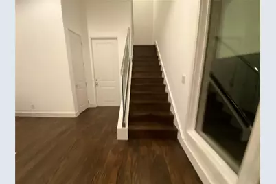 5110 Elsby Avenue, Dallas, TX 75209 - Photo 9