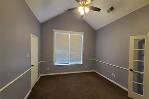 622 Manchester Dr, Mansfield, TX 76063 - Photo 5