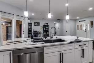 719 Meadowbrooke Cir, Duncanville, TX 75137 - Photo 7