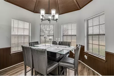 719 Meadowbrooke Circle, Duncanville, TX 75137 - Photo 11