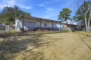 4433 Wildwood Cir, Granbury, TX 76049 - Photo 37