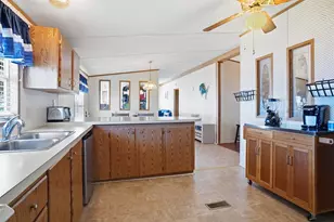 4433 Wildwood Cir, Granbury, TX 76049 - Photo 11