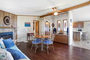 4433 Wildwood Cir, Granbury, TX 76049 - Photo 5