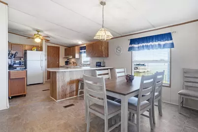 4433 Wildwood Circle, Granbury, TX 76049 - Photo 15