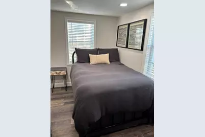 2611 Peninsula Drive, Grapevine, TX 76051 - Photo 7