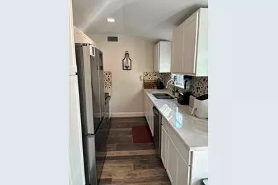 2611 Peninsula Drive, Grapevine, TX 76051 - Photo 15