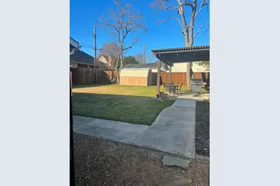 2611 Peninsula Drive, Grapevine, TX 76051 - Photo 31