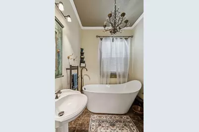 819 S Crockett Street, Sherman, TX 75090 - Photo 23