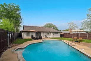 2404 17th St, Plano, TX 75074 - Photo 3