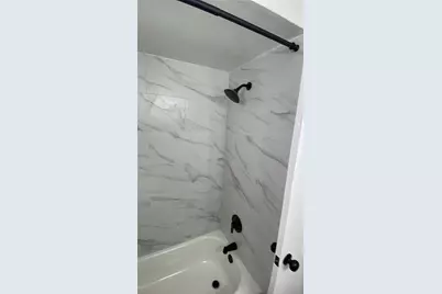 10005 Mill Valley Lane, Dallas, TX 75217 - Photo 5