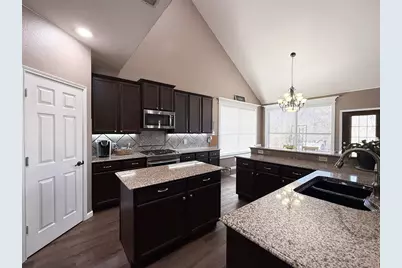 2405 Glenhaven Drive, Corinth, TX 76210 - Photo 11