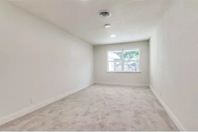 704 Turner Boulevard, Grand Prairie, TX 75050 - Photo 19