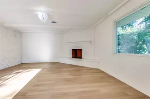 704 Turner Blvd, Grand Prairie, TX 75050 - Photo 9