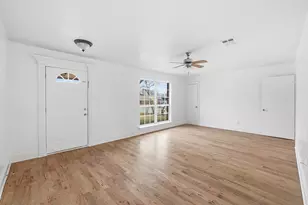 202 E Linda Dr, Garland, TX 75041 - Photo 5