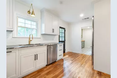 1511 Verano Drive, Dallas, TX 75218 - Photo 9