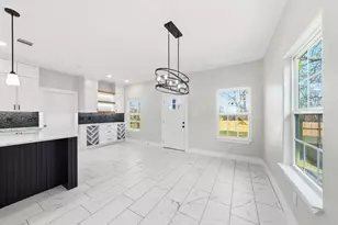 1202 N Breckenridge St, Ennis, TX 75119 - Photo 13