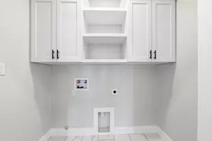 1202 N Breckenridge St, Ennis, TX 75119 - Photo 17