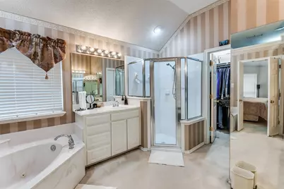 7928 Fox Chase Drive, Arlington, TX 76001 - Photo 21