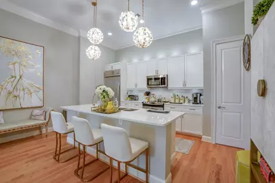 2300 Leonard Street #100, Dallas, TX 75201 - Photo 11