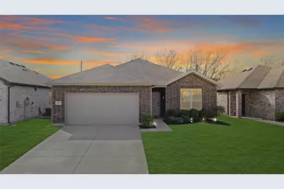 813 Williams Way, Van Alstyne, TX 75495 - Photo 1