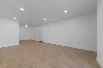 1007 W Sanford Street #D, Arlington, TX 76012 - Photo 3