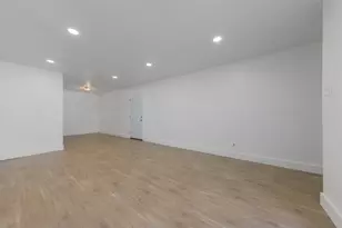 1007 W Sanford St, Arlington, TX 76012 - Photo 3