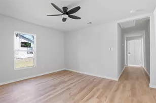 1434 S Rusk St, Sherman, TX 75090 - Photo 5