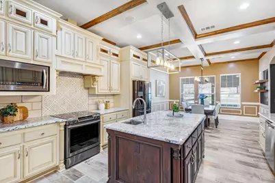 7101 Bridges Avenue, Richland Hills, TX 76118 - Photo 3