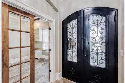 7101 Bridges Avenue, Richland Hills, TX 76118 - Photo 11