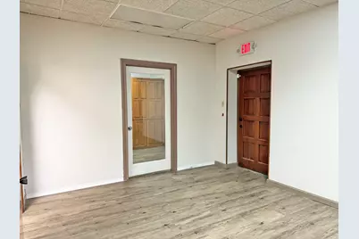 103 E Henderson. Street, Cleburne, TX 76031 - Photo 17