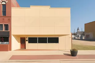 103 E Henderson St, Cleburne, TX 76031 - Photo 1