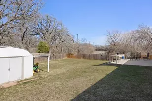 306 Dalhart Ct, Weatherford, TX 76086 - Photo 25