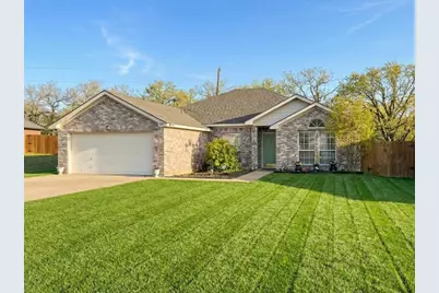 306 Dalhart Court, Weatherford, TX 76086 - Photo 1