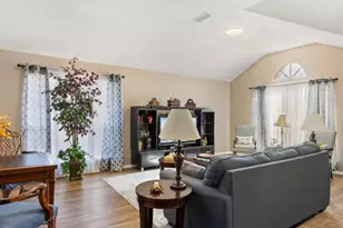 306 Dalhart Ct, Weatherford, TX 76086 - Photo 3