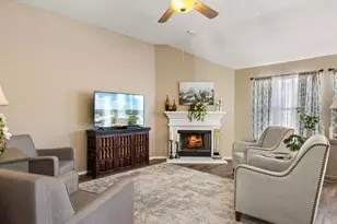 306 Dalhart Ct, Weatherford, TX 76086 - Photo 5