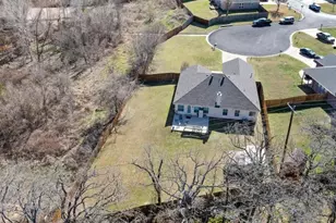 306 Dalhart Ct, Weatherford, TX 76086 - Photo 29