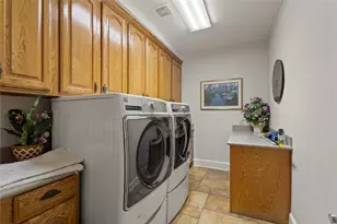 143 Southwood Dr, Burleson, TX 76028 - Photo 29