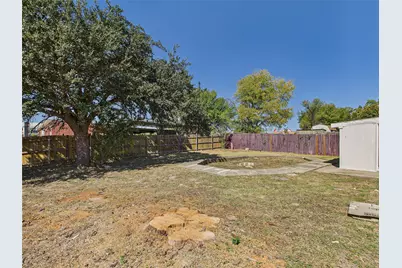 5401 Denise Drive, Haltom City, TX 76148 - Photo 13