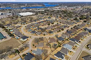 1401 Joshua Way, Granbury, TX 76048 - Photo 33