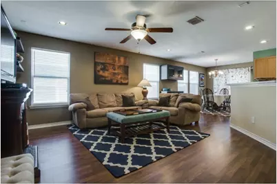 6925 Planters Row Drive, McKinney, TX 75070 - Photo 5