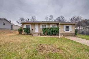 327 Elm Dr, Rockwall, TX 75087 - Photo 1